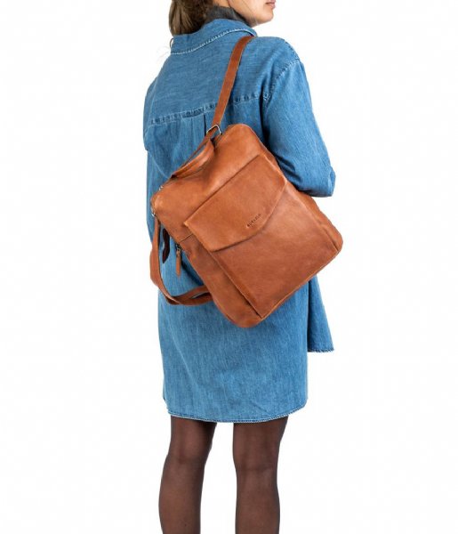 Burkely Handtas Burkely Just Jackie Backpack Crossover Auburn Cognac (24) Burkely Handtas Burkely Just Jackie Backpack Crossover Auburn Cognac (24)